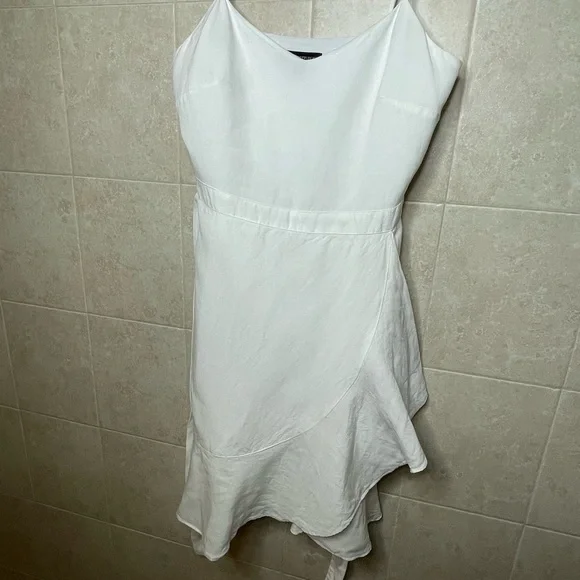Banana Republic Linen-Blend Ruffle Wrap Dress size 4 - Picture 6 of 6